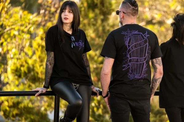 Camiseta ALIVE OUTSIDE